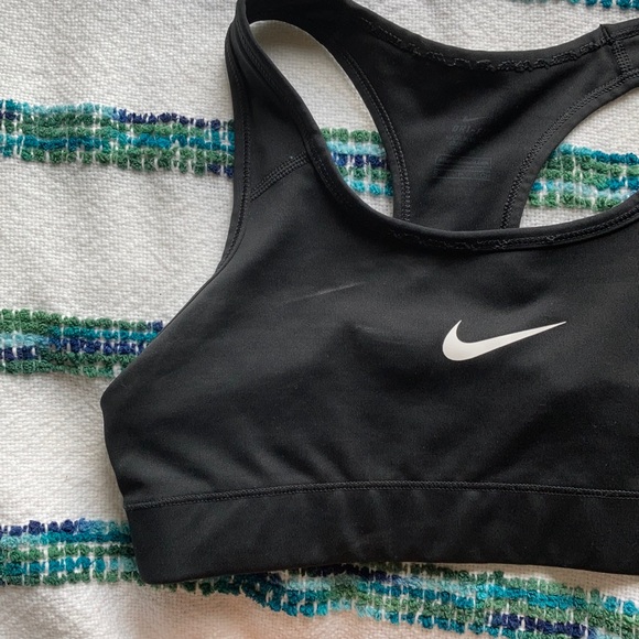 Nike Sports Bra - Picture 2 of 3
